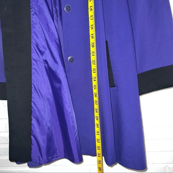 J. Gallery Vintage Royal Purple and Black Button Cape Coat, Women’s Size 8 - Picture 8 of 11
